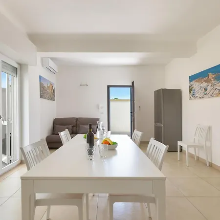 Aparthotel Marelena *